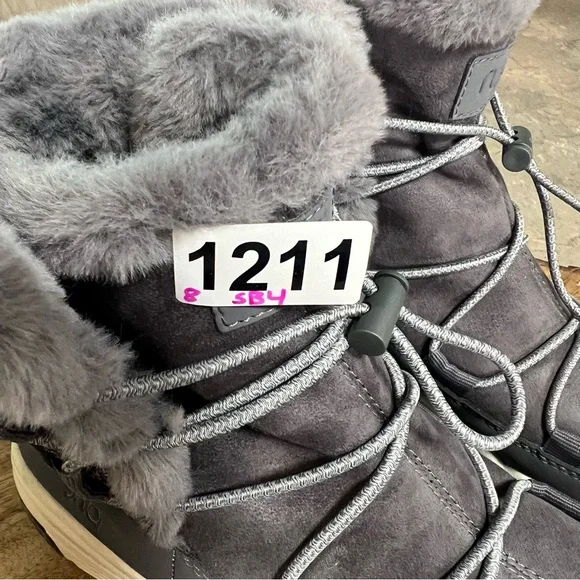 Ryka Women's Aubonne Faux Fur Charcoal Bungee Laces Winter Trail Hiking Boots 8M - Picture 11 of 11
